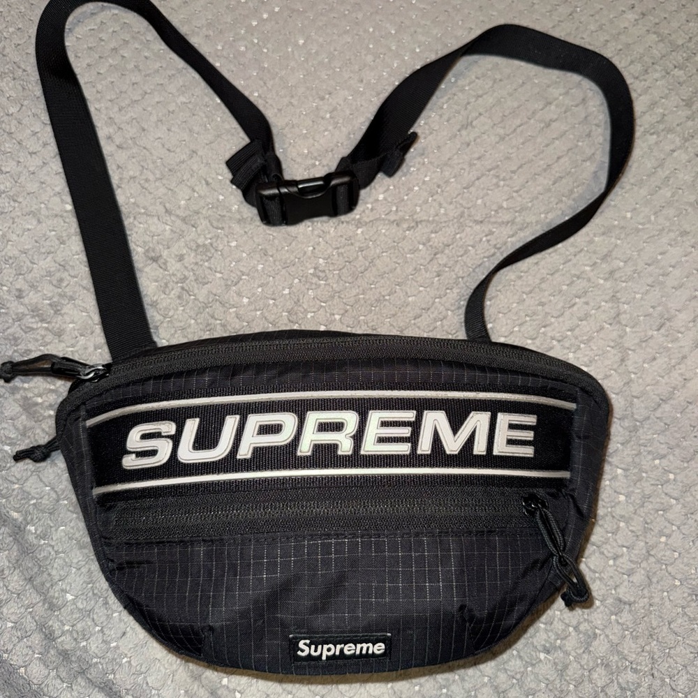 Supreme Logo Waist Bag Black Gently